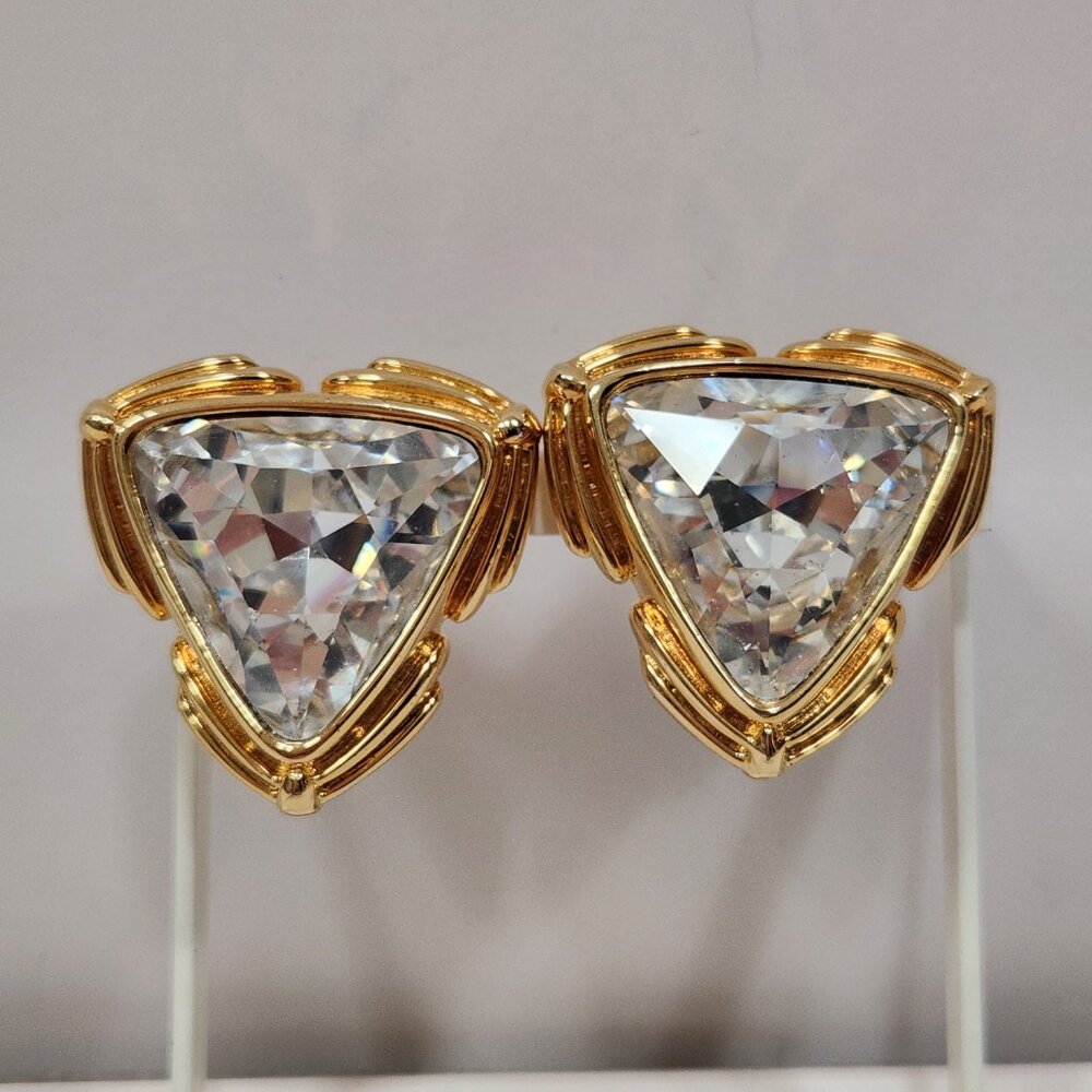 NWT Vintage Savvy by Swarovski Large Goldtone Triangle Crystal Clip Earrings